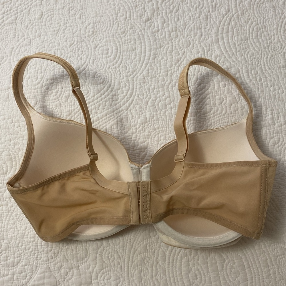 Cacique— Lightly Lined Balconette - Picture 4 of 14